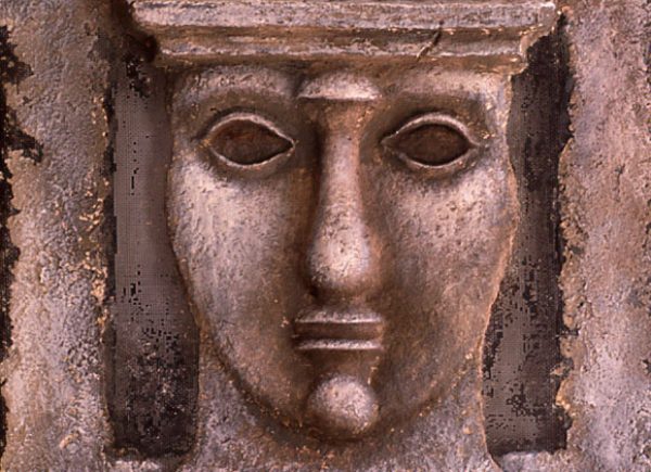 Brigitte Szenczi - Cabeza con balaustre - 1992